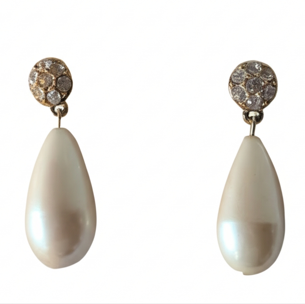 Trifari Vintage Pearl Drop Earrings